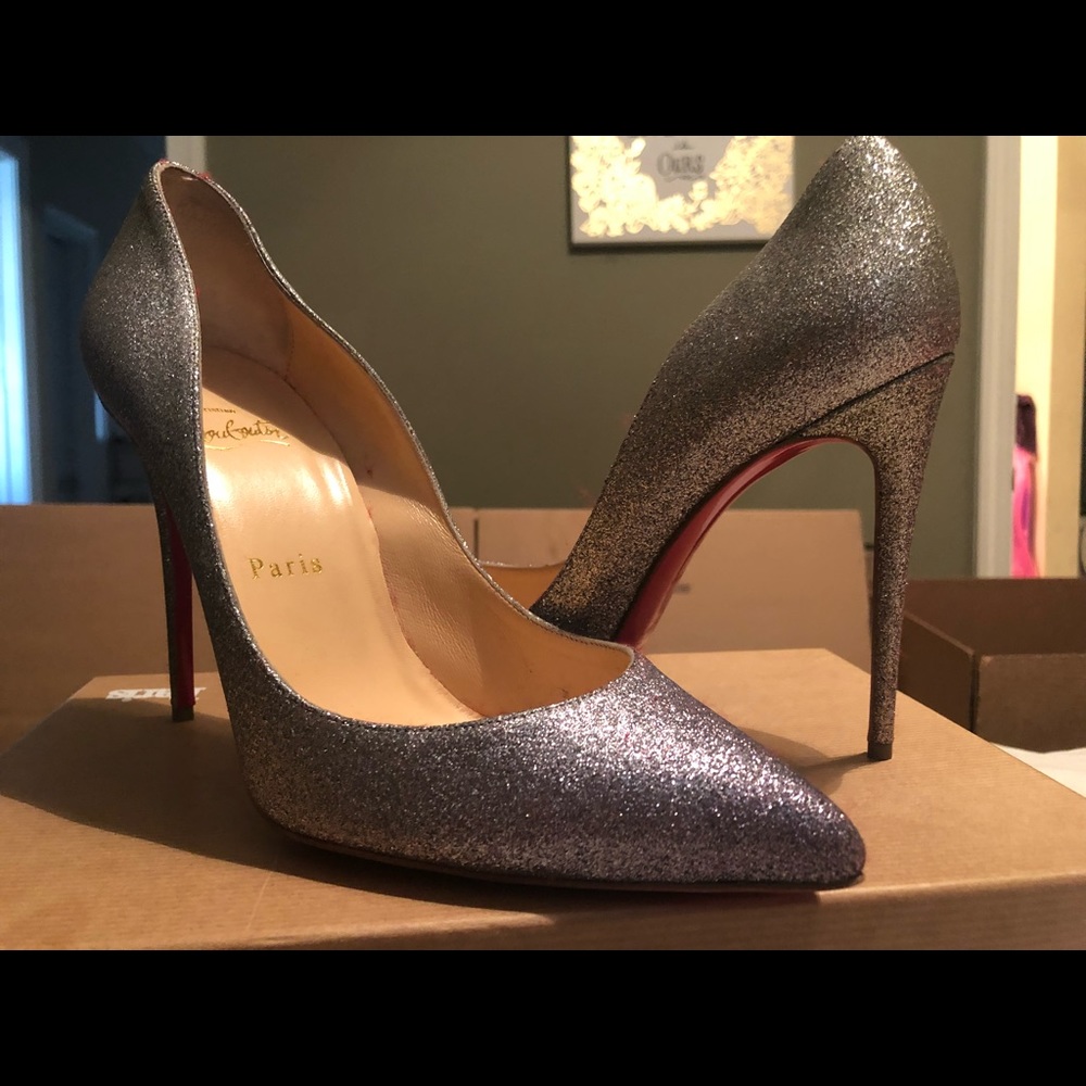 Christian Louboutin Pigalles